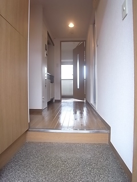玄関　明るい玄関です