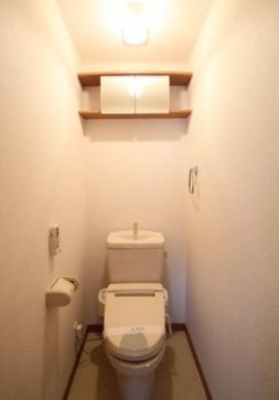 トイレ　※他部屋参照・現況優先