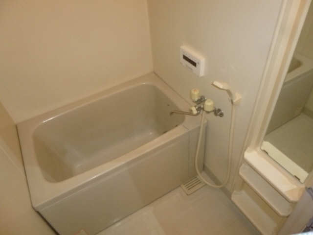 バス・シャワールーム　同タイプ