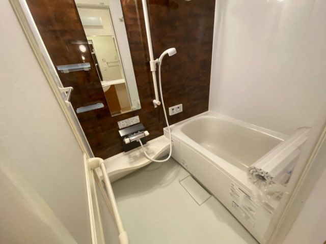 バス・シャワールーム