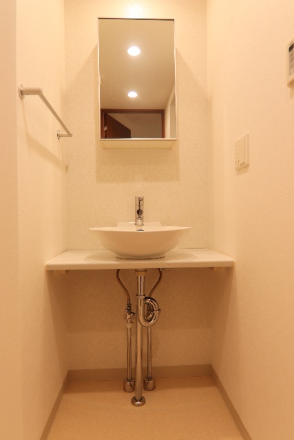 洗面設備　別室の参考写真です。※現況優先