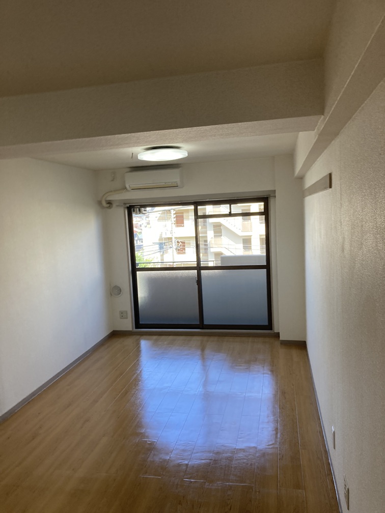 居室・リビング　日当たり良好