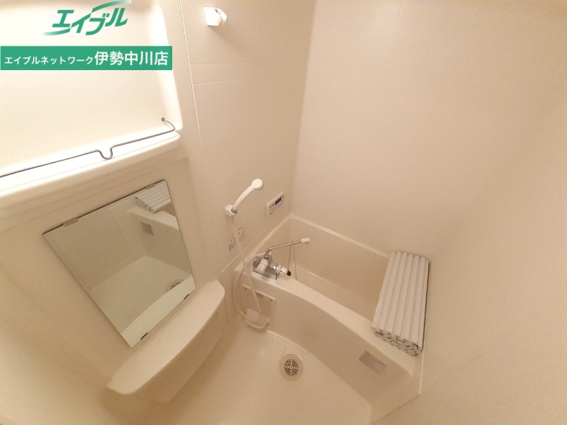 バス・シャワールーム　同物件別室反転タイプ画像