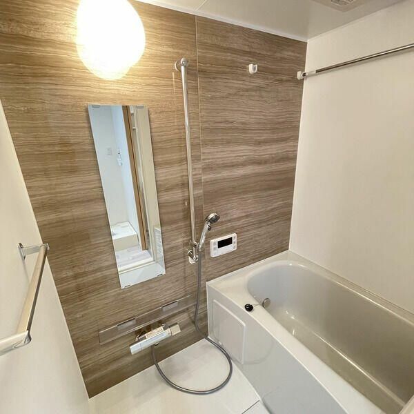 バス・シャワールーム　きれいなお風呂です