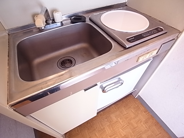 平磯ビルのキッチン写真