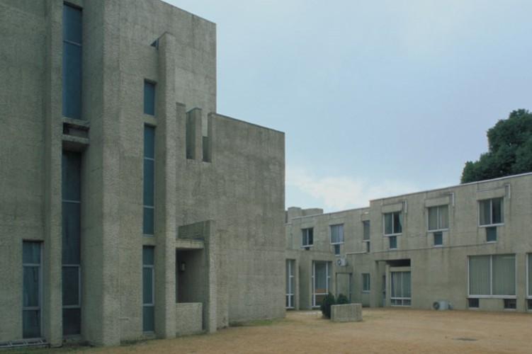 大学・短大　ルーテル学院大学（大学・短大）まで1560m