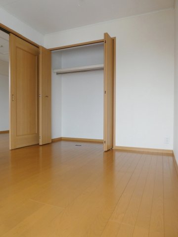 その他　ダイユーエイト桑折店まで1800m