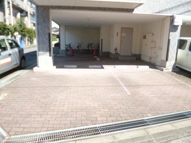 駐車場　★敷地内駐車場有ります★