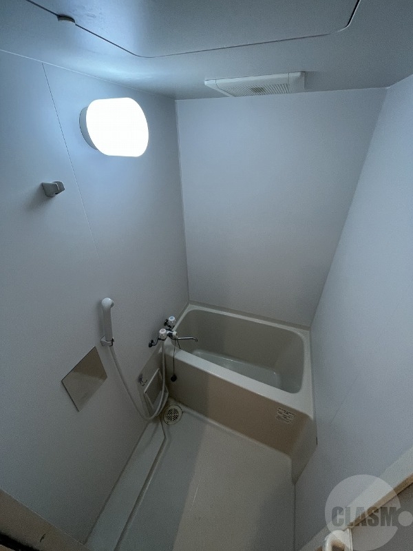 バス・シャワールーム　バスルーム