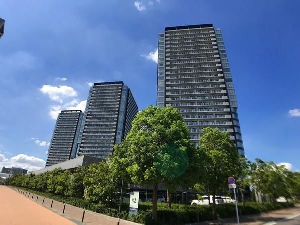 リヴァリエＣ棟の建物外観