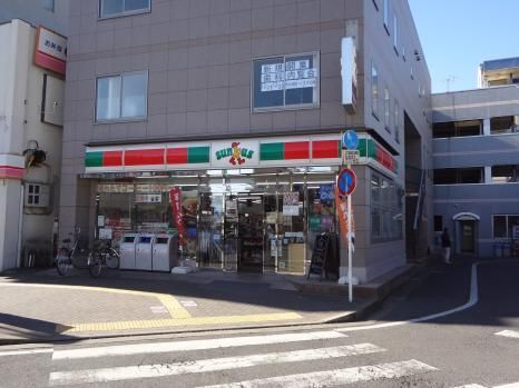 コンビニ　サンクス天王台駅前店（コンビニ）まで542m