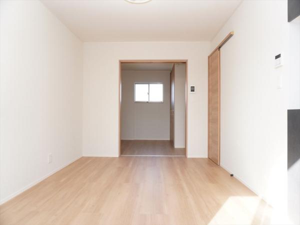 居室・リビング　内装