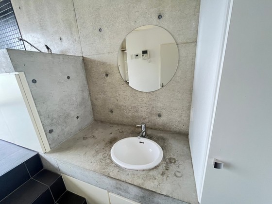 洗面設備　※別部屋の写真です