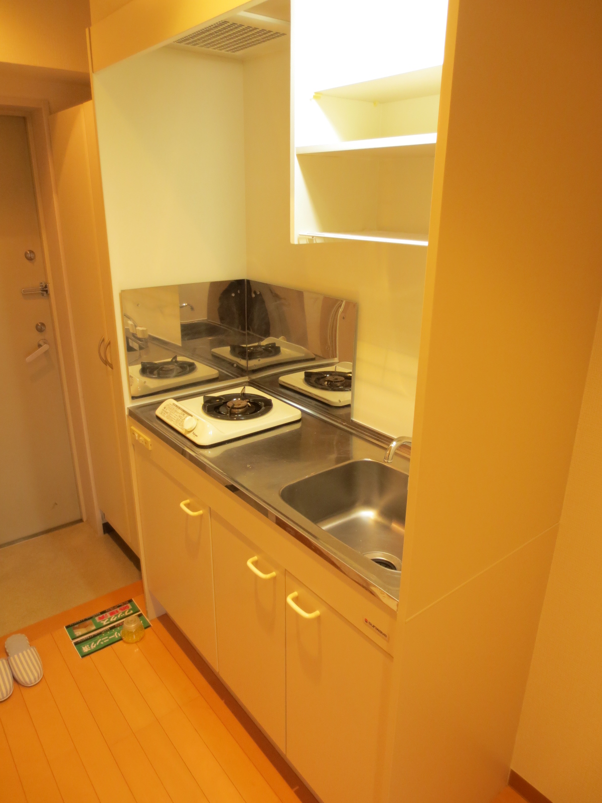 キッチン　別の部屋の写真です