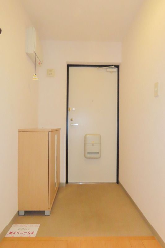 玄関　シューズボックスです