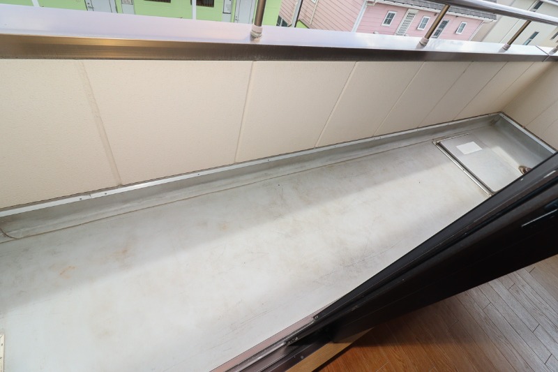 バルコニー　図面と現状に相違がある場合には現状を優先