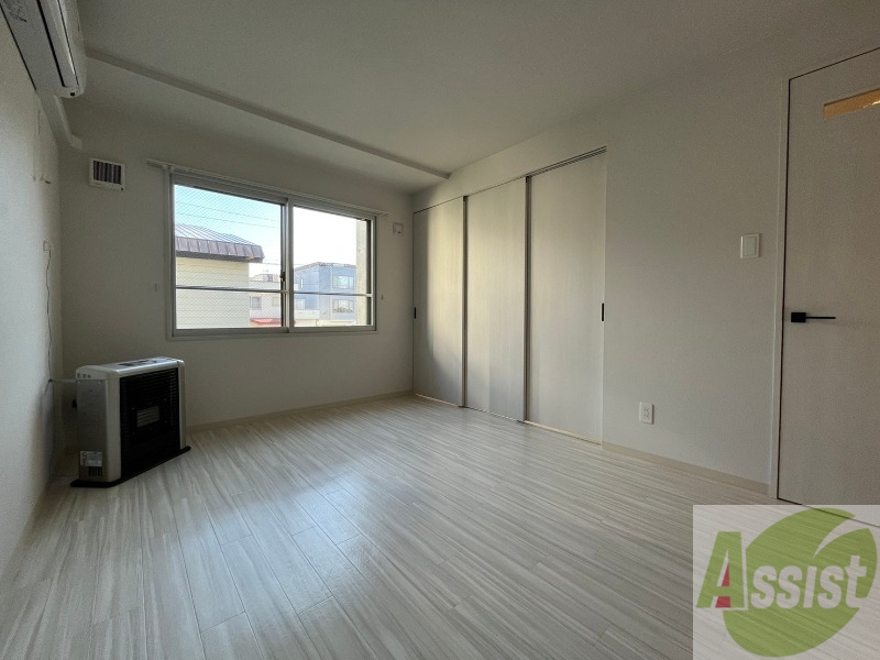 居室・リビング　広くてキレイなＬＤＫが広がっていて、充実した生活が送れそう。