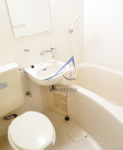 バス・シャワールーム　お風呂です。