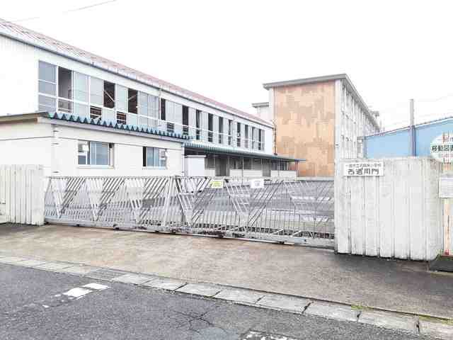 小学校　一宮市立　丹陽南小学校（小学校）まで267m