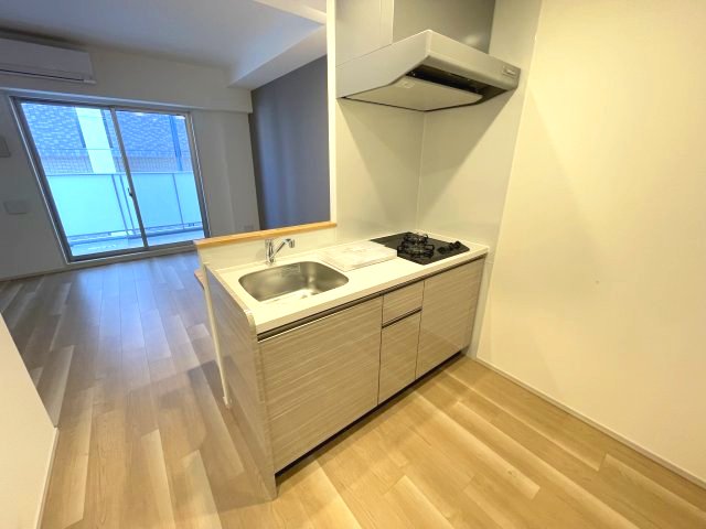 キッチン　イメージとして同建物他部屋を表示しています