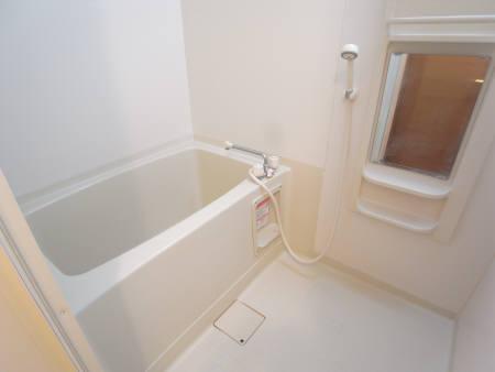 バス・シャワールーム　同タイプの写真です。