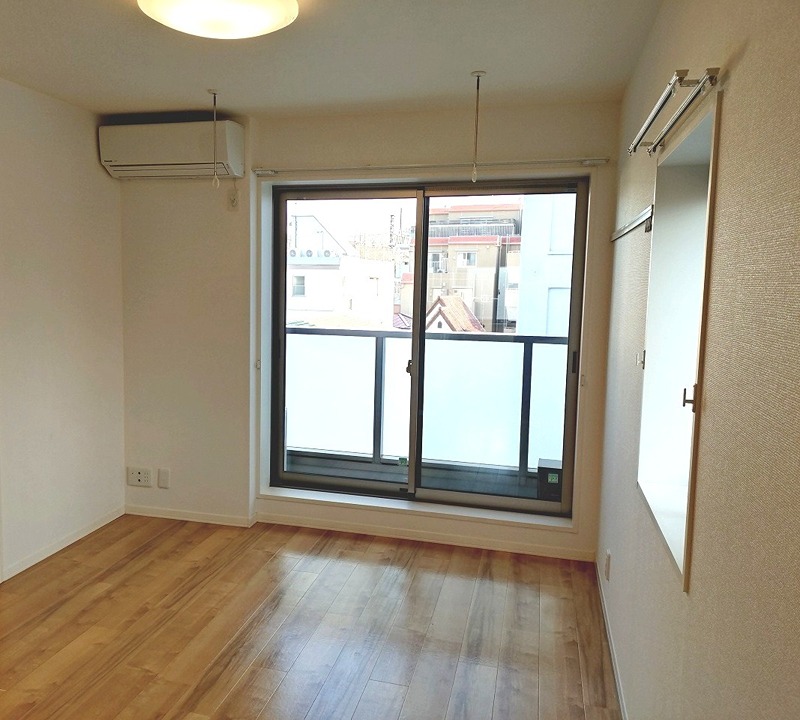 居室・リビング　別部屋同間取