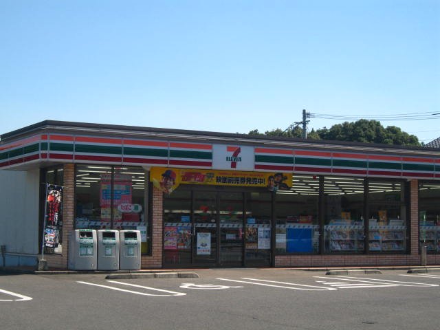 セブンイレブン伊万里六仙寺店（コンビニ）まで632m