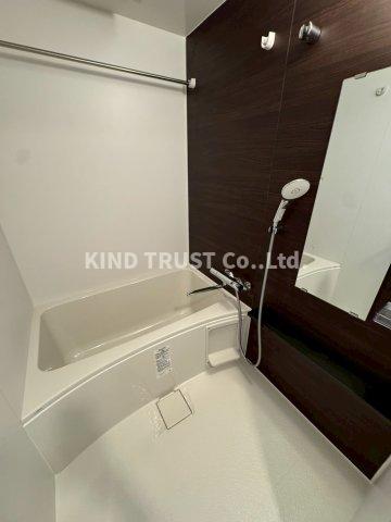 バス・シャワールーム　ゆったり過ごせるお風呂です