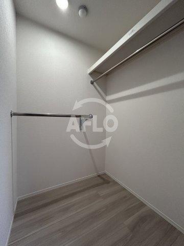 収納　ウォークインクローゼット