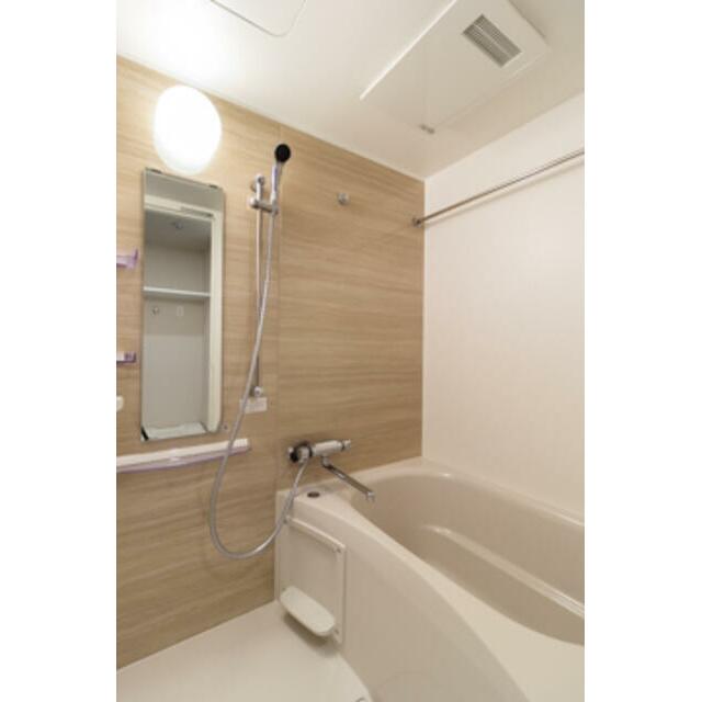 バス・シャワールーム　※写真は同タイプ住戸です。
