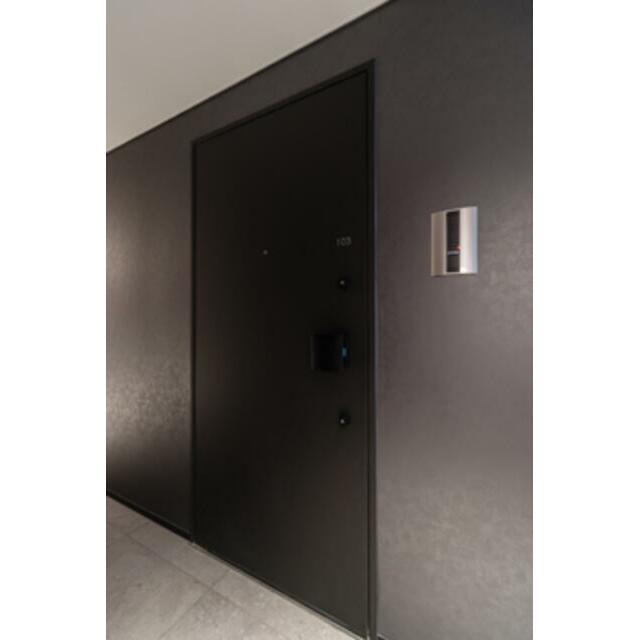 玄関　※写真は同タイプ住戸です。