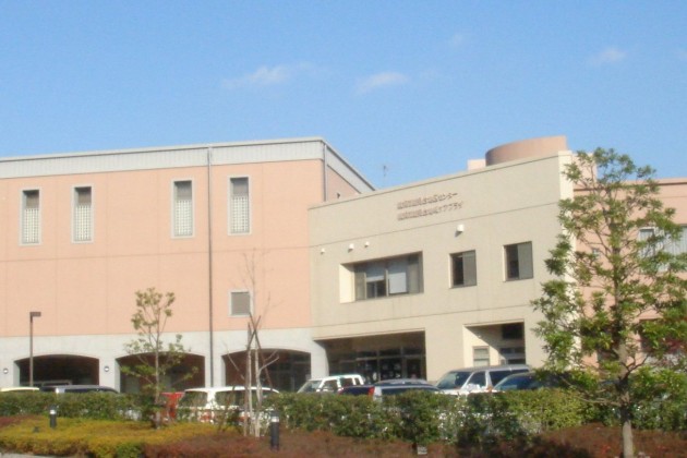 役所　金沢区役所 能見台地区センター（役所）まで367m