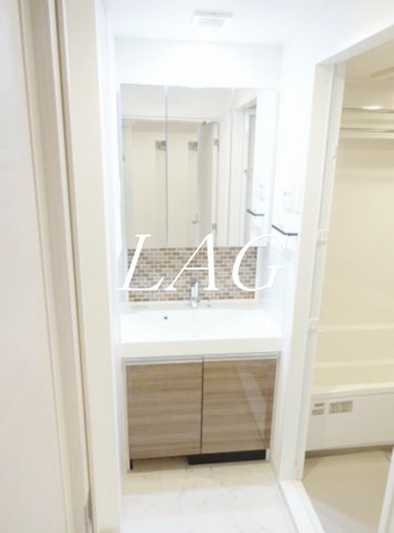 洗面設備　洗面台です。