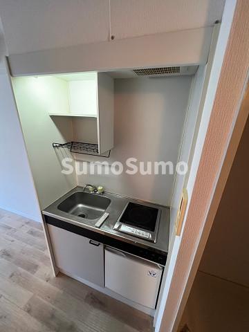 キッチン　コンパクトなキッチンで掃除もラクラク