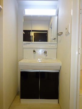 洗面設備　洗髪洗面化粧台
