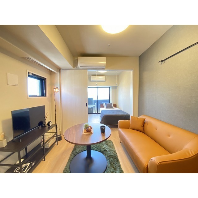 居室・リビング　家具・家電の備え付けはありません