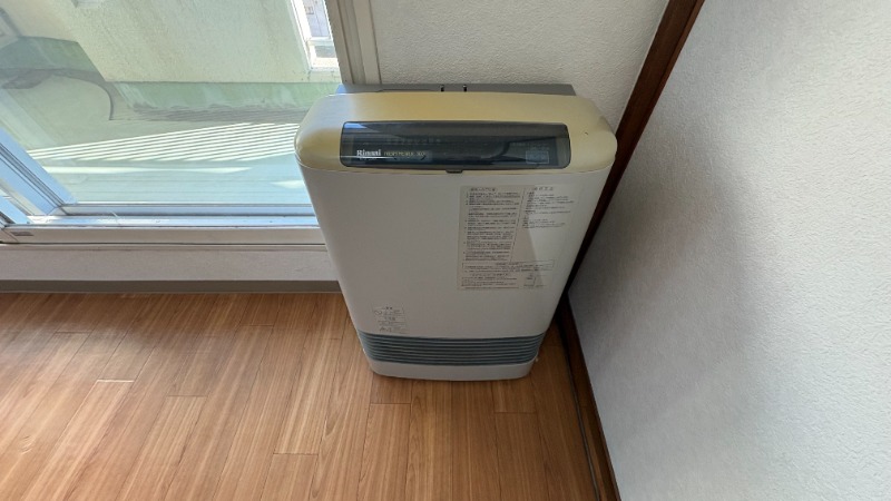 その他設備　ストーブ