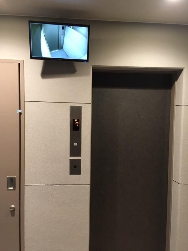 ロビー