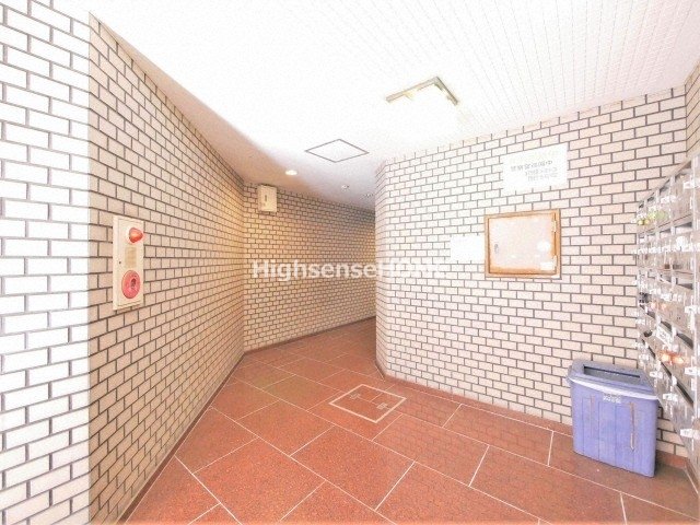 ロビー　建物の内部です