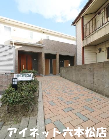 建物外観　設備の整ったファミリー向け3LDK物件です。