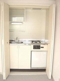 キッチン　同物件別部屋のお写真です