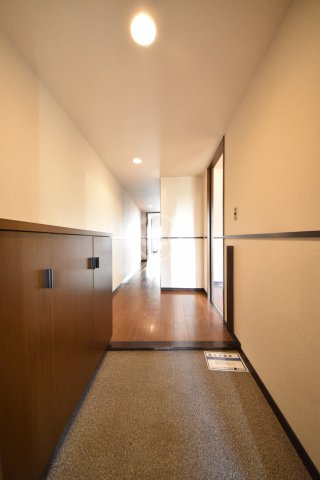玄関　天神橋ハイム　玄関