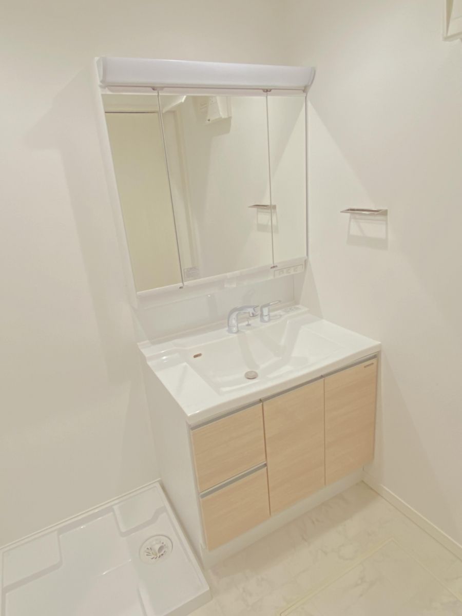 洗面設備　別タイプ部屋　参考写真です