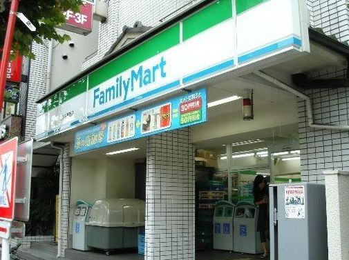 コンビニ　ファミリーマート墨田亀沢二丁目店（コンビニ）まで282m