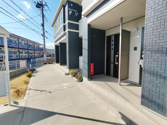エントランス　毎日通るエントランスはこのようになっています