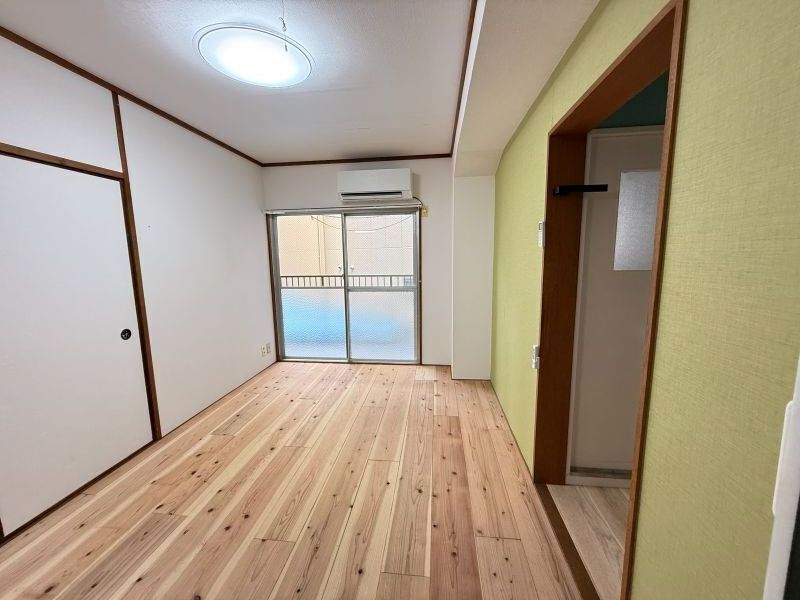 元町北ハイツの居間写真