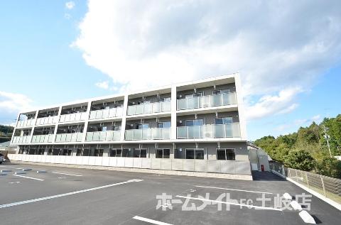 建物外観　外観写真（昼）