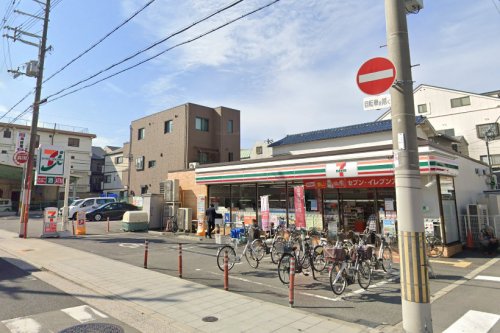 コンビニ　セブンイレブン 大阪阪南町3丁目店（コンビニ）まで517m