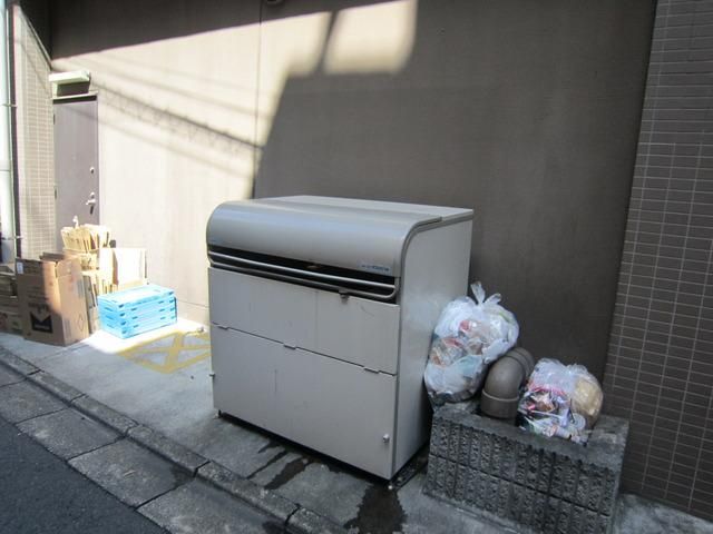 その他設備　敷地内ゴミ置き場