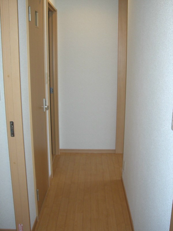 玄関　※他部屋参照・現況優先